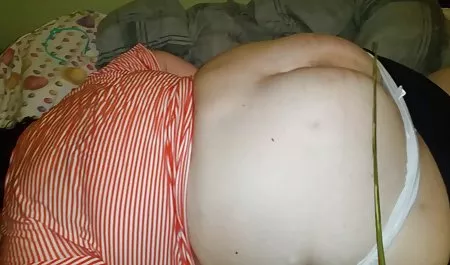 روسپی روس با انجمن کیر و کس دو نفر آماده است!