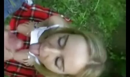 او لباس و کلاه خود را نوازش می عکس کیر تو کوس خفن کند